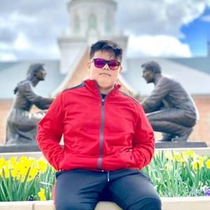 Meet your Posher, Christopher